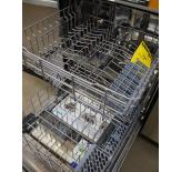 The MDB7749SA features 2 levels of Duraguard® nylon racks with 1 Split & Fit™ silverware basket.