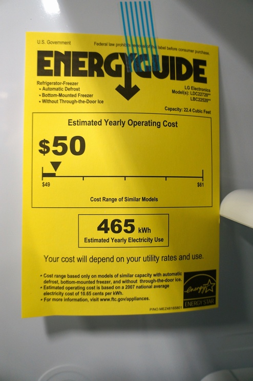 The LG LDC22720 is an ENERGY STAR® qualified refrigerator.